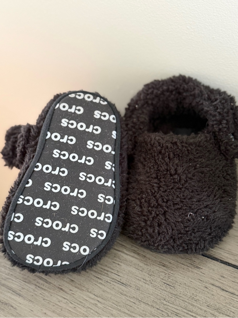 CROCS Kids Black Fuzzy Slip-On Slippers